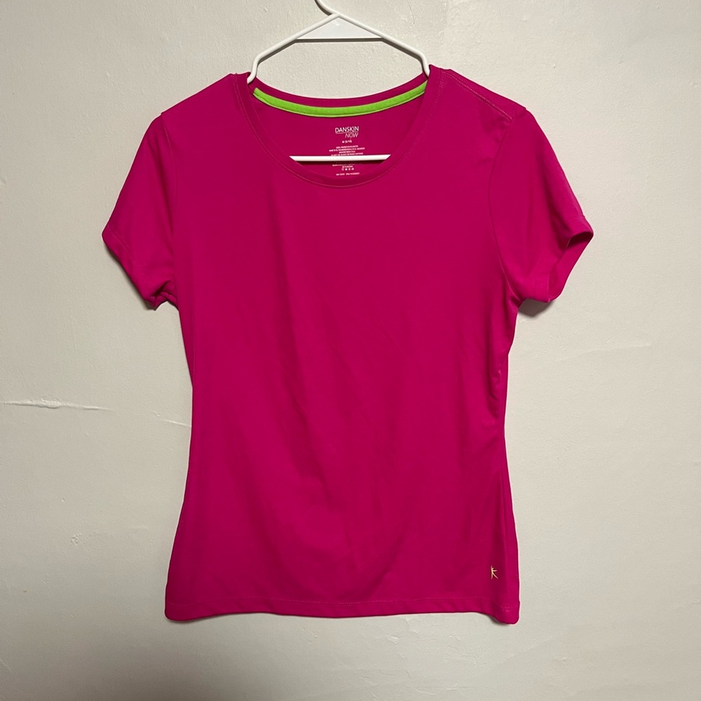 Danskin Now Women's Vibrant Pink Short Sleeve Top